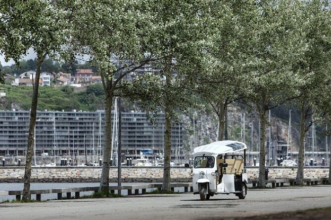 2 Hour Private Tuktuk Tour in Porto to Monastery and Cellars - Who this tour suits best (and who should skip it)