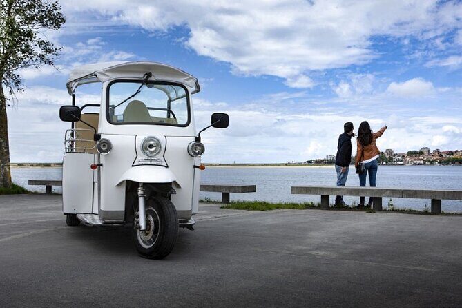 2 Hour Private Tuktuk Tour in Porto to Monastery and Cellars - Tips to get the most from the monastery-to-cellars flow