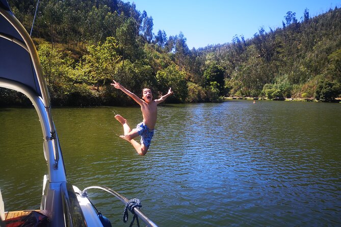 4H Private Boat Trip on the Douro River - Feel the Nature - Key highlights at a glance