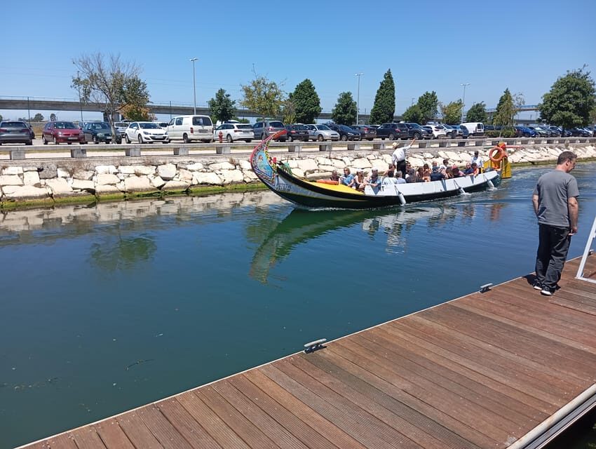 Aveiro, Costa Nova : Unique Daytrip from Porto - Boat ride options: barcos moliceiros for canal fans