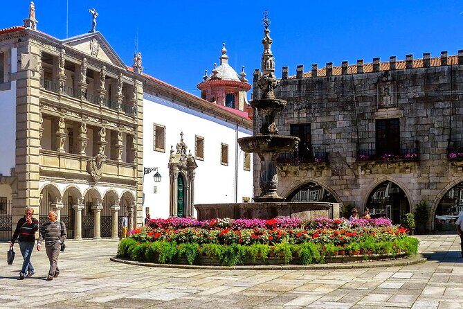 Barcelos, Ponte de Lima & Viana Private Tour (All Inclusive) - Museu do Traje: costume history you can actually see