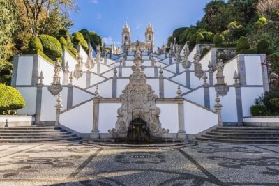 Braga and Guimarães Full Day Private Tour from Porto - Rua Nossa Senhora da Penha: the baptism story stop
