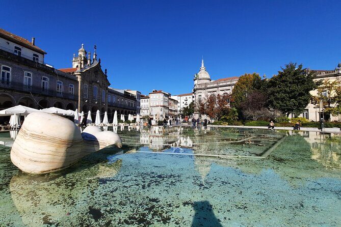 Braga and Guimarães Historical and Cultural Tour from Porto - Key moments worth knowing before you go