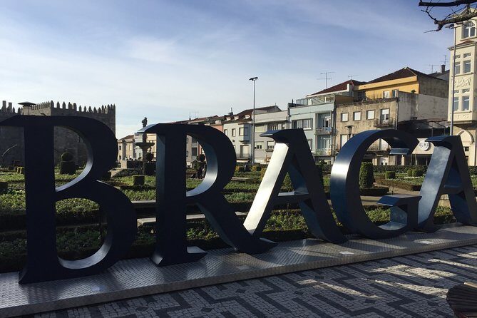 Braga and Guimarães Private Tour - Bom Jesus Funicular: UNESCO Views With a Hydraulic Lift