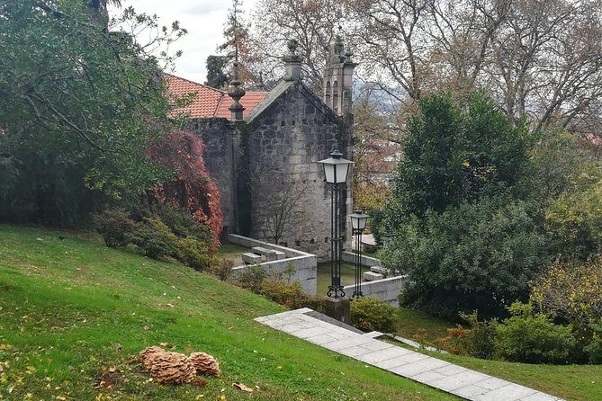 Braga and Guimarães Small Group Tour with Lunch From Porto - The small-group setup from Porto (and why it’s worth it)