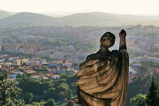 BRAGA E GUIMARÃES Private Historic Tour from Porto - Price and Value vs Bigger, Mass-Group Alternatives