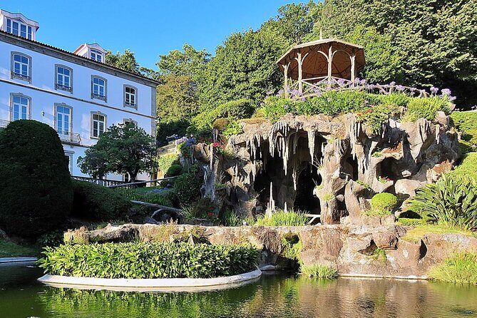 BRAGA E GUIMARÃES Private Historic Tour from Porto - Weather, Rain, and That Long Walk Test