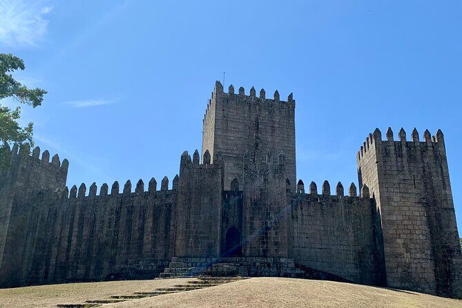 Braga/Guimarães: 1 Day with Lunch + farm and wine tasting - Private Day From Porto: How This Plan Works Without Feeling Rushed