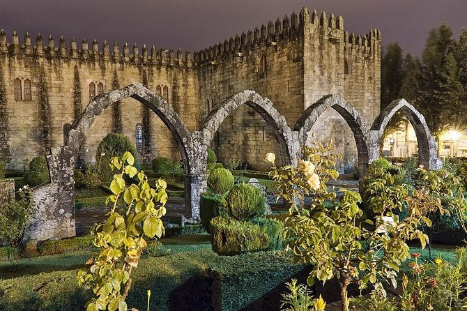 Braga - Roman & Baroque / Full Day - from Porto - Bom Jesus do Monte UNESCO: stairs, funicular, shrine, and the viewpoint payoff