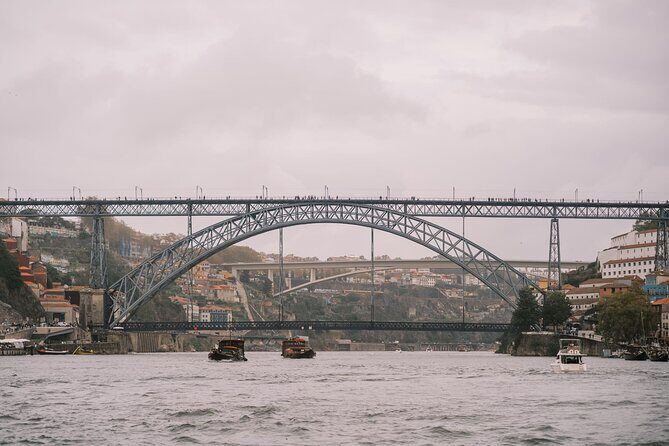 Charm cruise in Porto with wine tasting - Key highlights you’ll notice right away