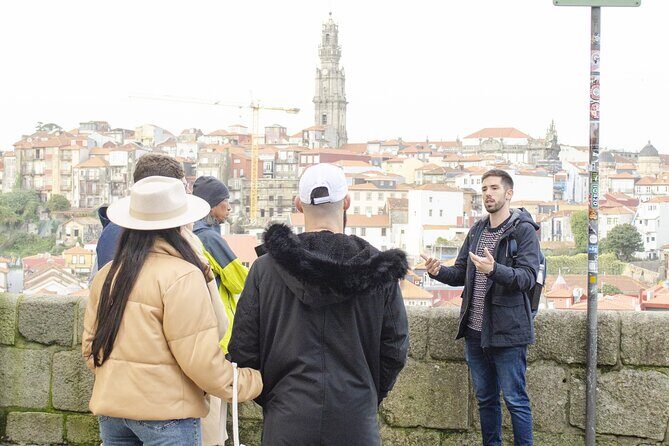 City Walking Tour & Port Wine Cellar - Inside Cais de Gaia: port producers, then a tasting of 3 wines