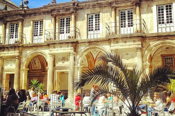 Coimbra Secret Wine and Food Tasting Private Guided Walk - The Coimbra pass-by moments: when there are no included visits