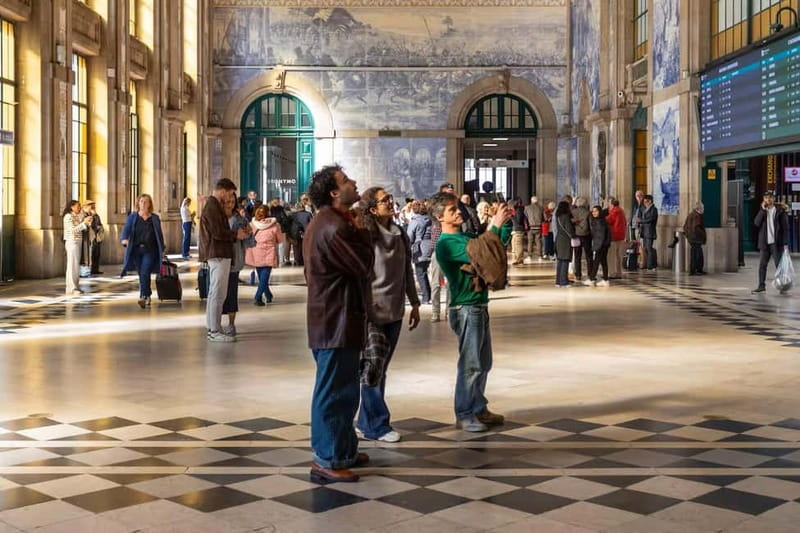 Discover Porto's Historical Roots Walking Tour - Key highlights worth your attention