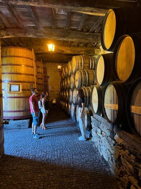 Douro offroad experience: visit to a winery and a picnic - The early driving and viewpoint stops: getting your bearings fast