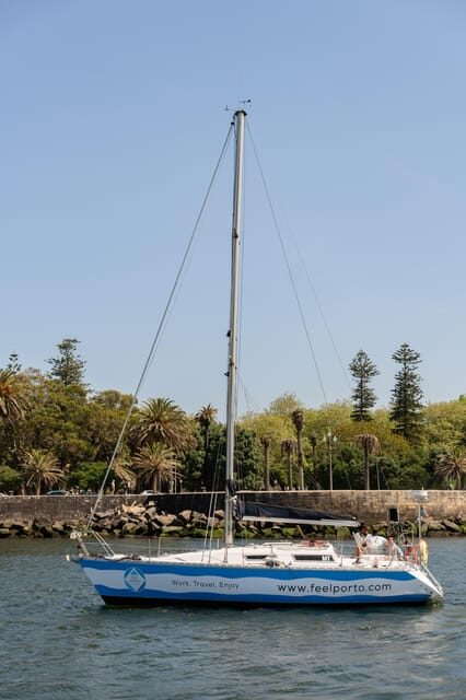 Douro River Cruise with Cheese & Tonic Porto in a Sailboat - Your 2-hour itinerary, stop by stop