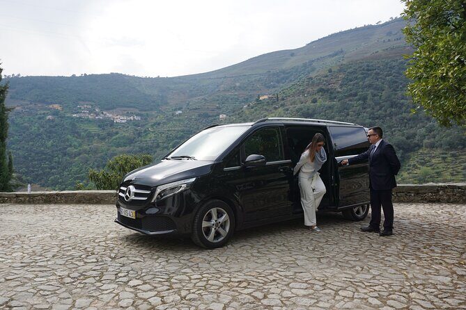 Douro Valley private tour with wine tasting and boat tour - Igreja de São Gonçalo in Amarante: what you’re really looking at