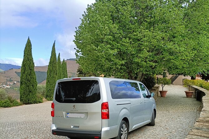 Douro Valley Private Tour - Stop 3: Pinhão Lunch With a River View and Real Choice