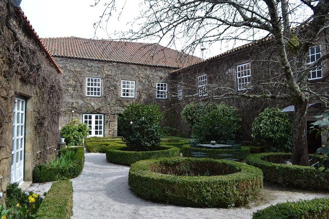 Douro Valley Tour: 2 Vineyard Visits, River Cruise, Winery Lunch - What you actually taste: wines, honey, olive oil, and port