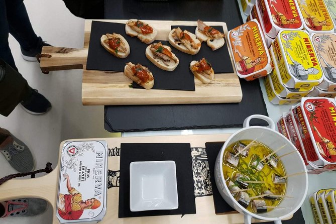 Eat & Tell Porto's Tale: The historical tour that goes through your stomach! - The guide is the difference (and how to make the day better)