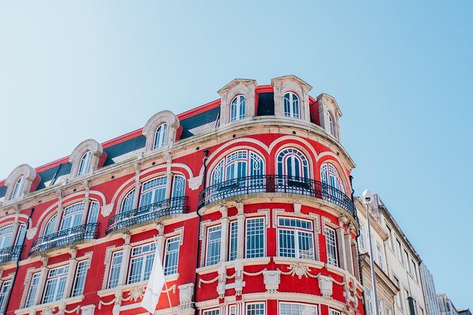 Explore the Instaworthy Spots of Porto with a Local - Stop 3: Walking the Fernandine Walls for texture, scale, and story