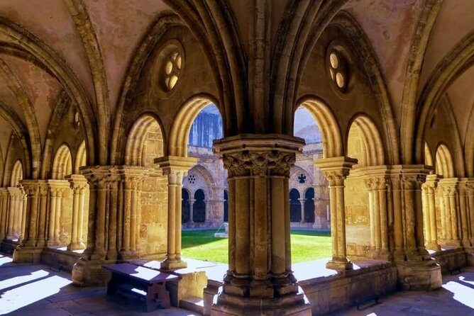 Fátima and Coimbra Private Tour from Porto - University of Coimbra in One Hour: How to Make the Most of a Short Window