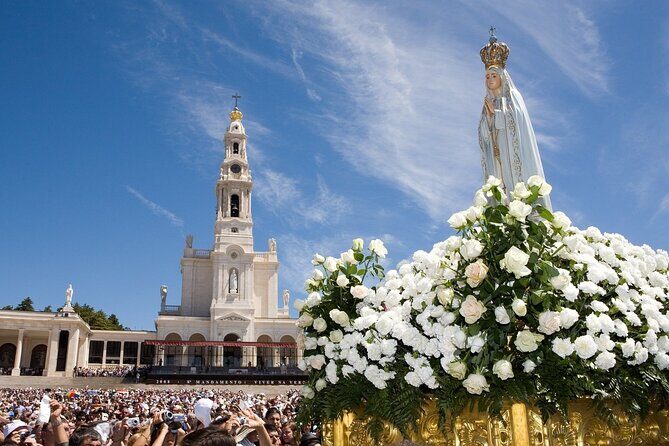 FÁTIMA Private Shrine and Pastorinhos Tour from Porto - Casa de Lucia: the longest earthly life, the key witness