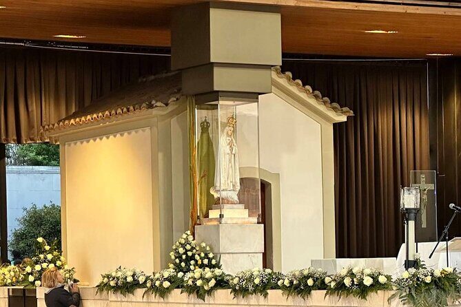 FÁTIMA Private Shrine and Pastorinhos Tour from Porto - Entering Cova da Iria: where the sanctuary story begins