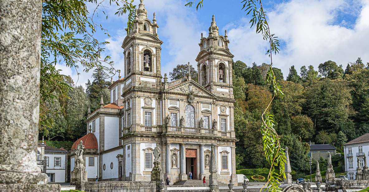 From Porto: Braga & Guimarães full day experience with lunch - Sameiro Sanctuary: mountain views and quiet spirituality