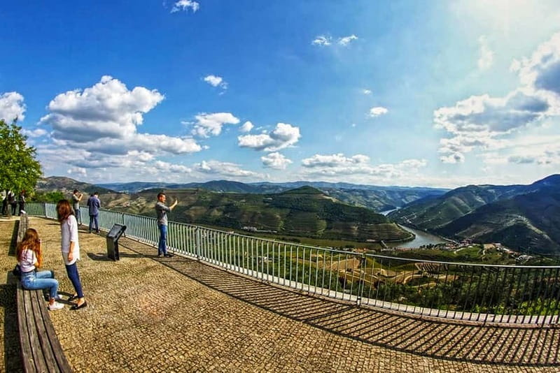 From Porto: Douro Valley with Wineries, Lunch and Boat Trip - Amarante and Peso da Régua: the short stops that make the day feel longer