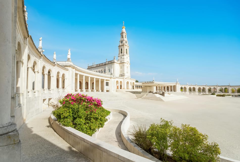 From Porto: Fátima and Coimbra Tour - Fátima’s sanctuary stops: from photo moments to guided meaning