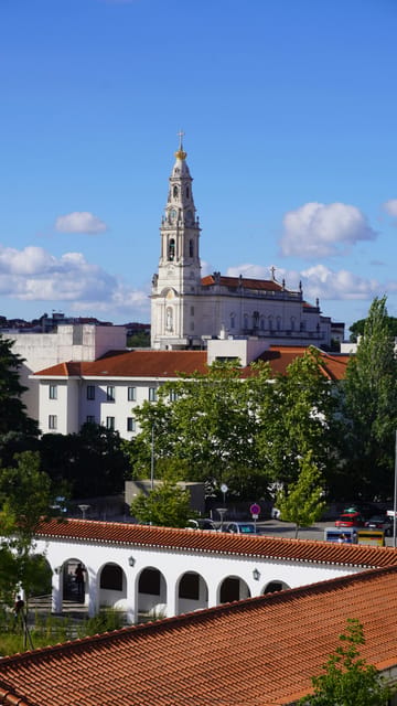 From Porto: Fátima and Coimbra Tour - Meeting at Igreja da Lapa: smooth start, easy directions