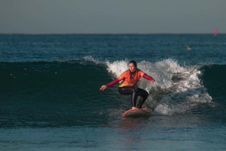 Group Surf Lesson - The 2-Hour Session, Broken Down Without the Guesswork
