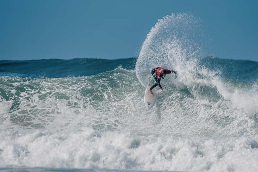 Group Surf Lesson - Who This Lesson Fits Best (And Who Should Skip It)
