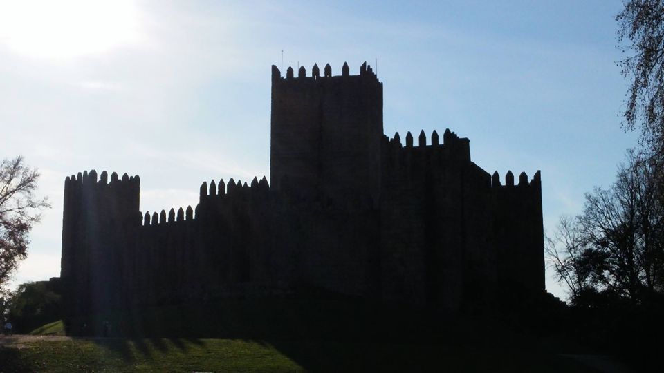 Guimarães Tour(4Hours): From Oporto;City Tour- Half Day Trip - What’s not included (and how that affects your plans)
