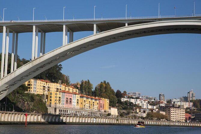 Love in Porto: Self-Guided Romantic Puzzle Walk - Key highlights worth your attention