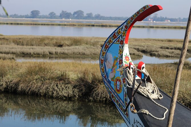 Moliceiro boat trip, with experience in bivalves harvesting - When weather matters on the Ria de Aveiro