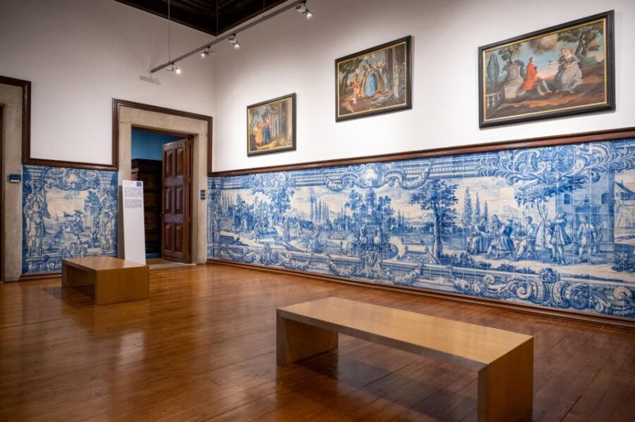 Museum of Decorative Arts - Viana do Castelo - Audio guides and museum rules that affect your visit