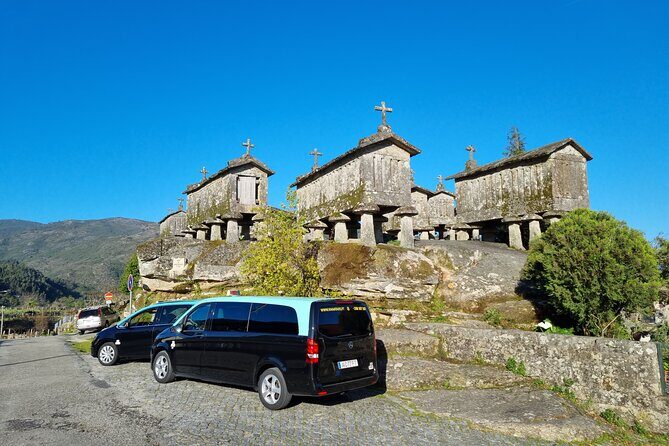 Oporto Airport to Viana do Castelo - How pickup works at Porto Airport and your Viana address