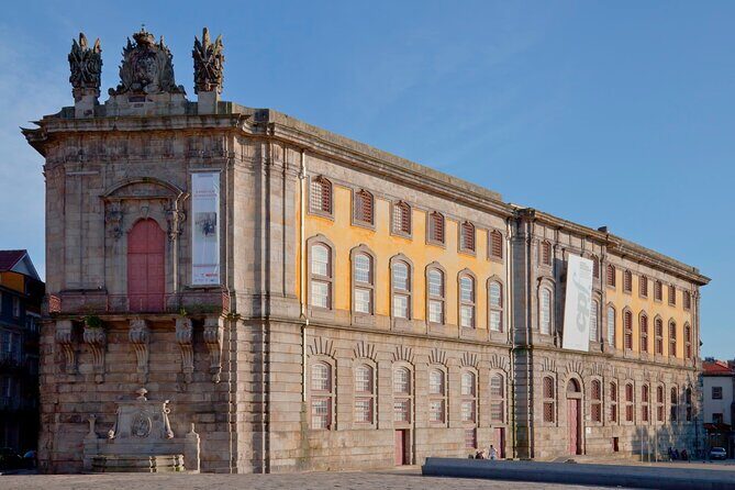 Oporto Private 4-hours Tour with Hotel Pickup - Palácio da Bolsa: neoclassical grandeur with an optional entrance