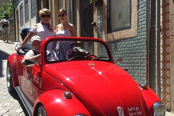 Peter`s Beetle Porto Tour - Those tile panels: stop-and-stare payoff