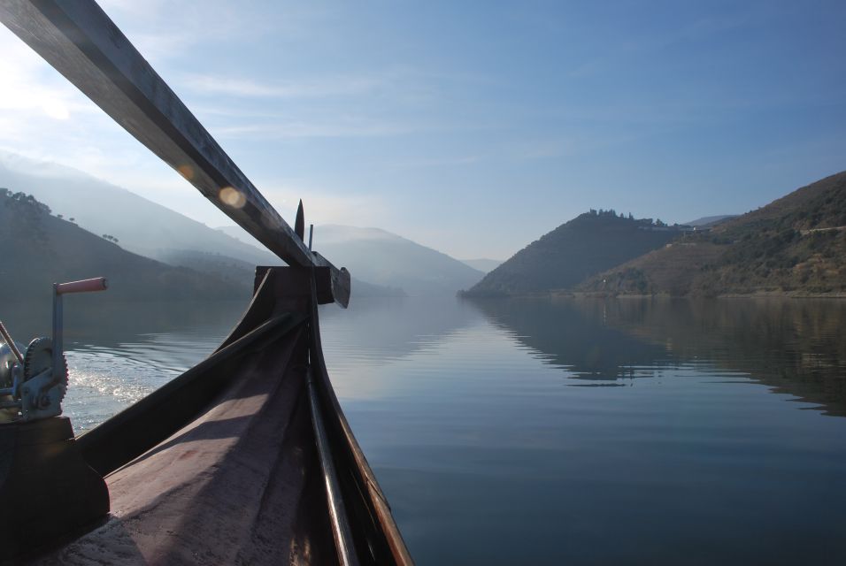Pinhão: Private Rabelo Boat Tour along the River Douro - Key things to love on this Pinhão Douro boat ride