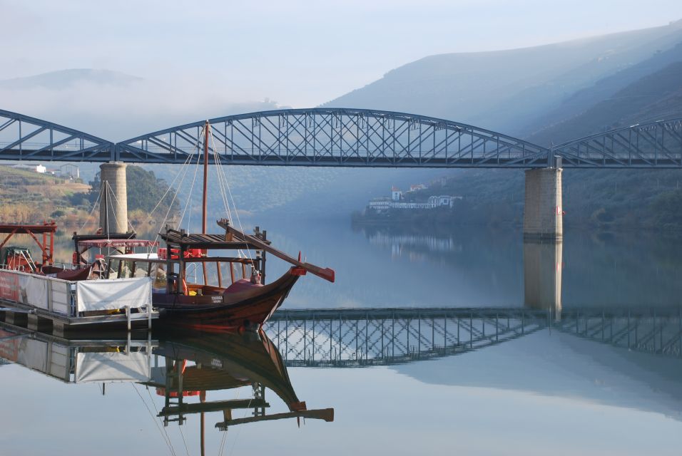 Pinhão: Private Rabelo Boat Tour along the River Douro - The turnaround at Roncão: same river, different point of view