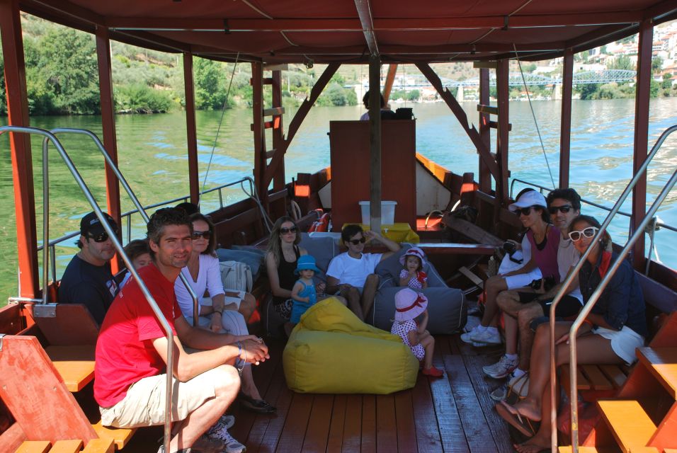 Pinhão: Private Rabelo Boat Tour along the River Douro - The guide and audio guide app: what you’ll actually use