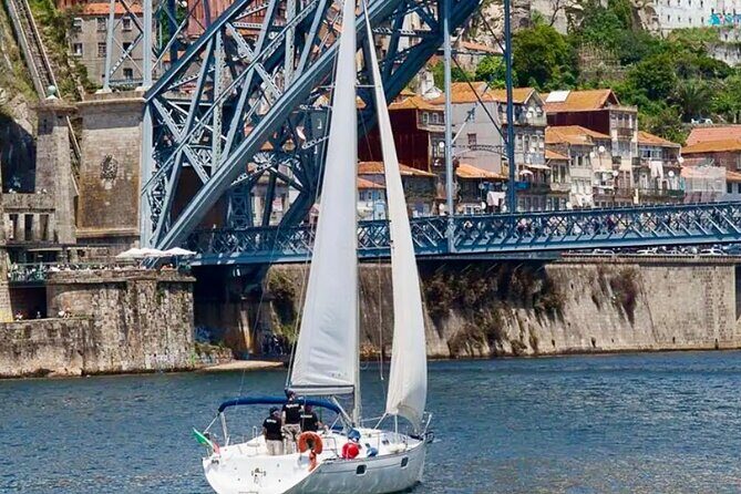 Port : Douro River Cruise (2 h) – Wine & Scenic Views - Douro Meets the Atlantic: Lighthouses, Ocean Breeze, and an Optional Extra Sail