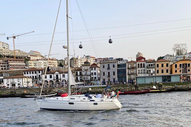 Port : Douro River Cruise (2 h) – Wine & Scenic Views - Gliding Out: Afurada Views, Bridges, and a Church That Changes Everything