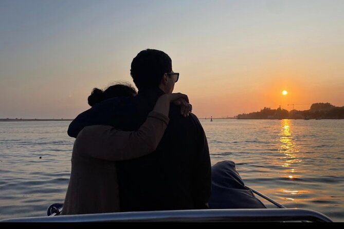 Port : private cruiser 6 Bridges and port wine tasting/Sunset - Sunset on the water: timing, mood, and photos