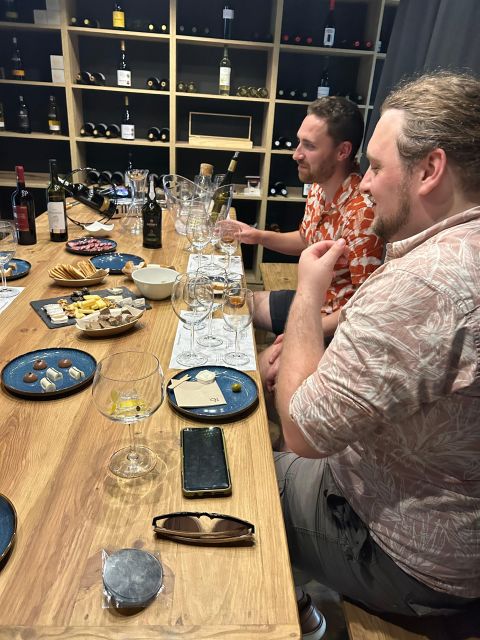 Port Wine class with 3 or 5 Port tasting and pairings - How the Class Flows: History, Then 3 or 5 Tastings