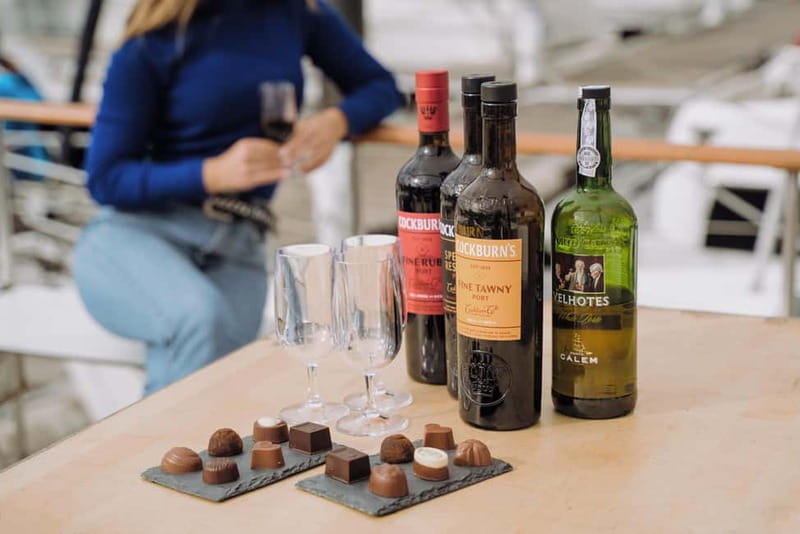 Porto: 6 Bridges Port Wine River Cruise with 4 Tastings - Port wine tastings: what four samples teach you