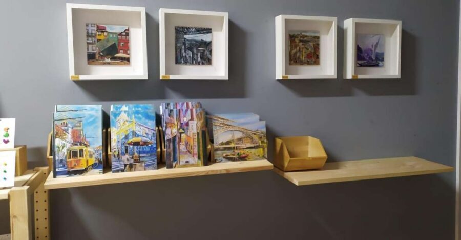 Porto: Acrylic and Oil Painting Class with a Local Artist - Color mixing you can actually repeat at home