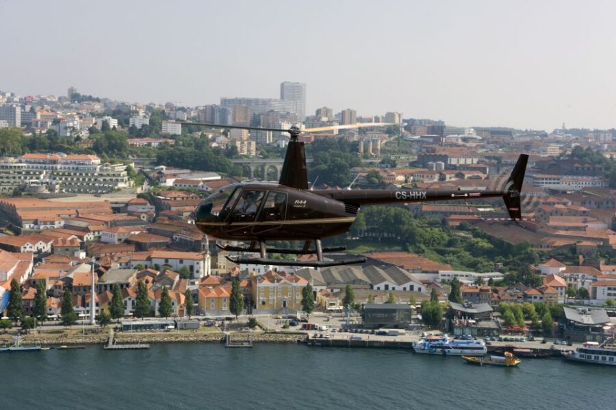 Porto Atlântico Helicopter Tour - Price and value for a group up to 3